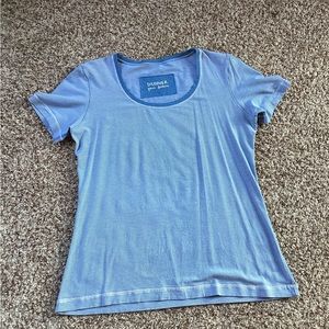 Lululemon short sleeve shirt